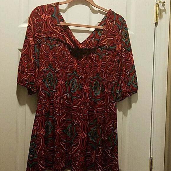 Bisou Bisou  printed top Sz XL NWOT - Picture 1 of 5